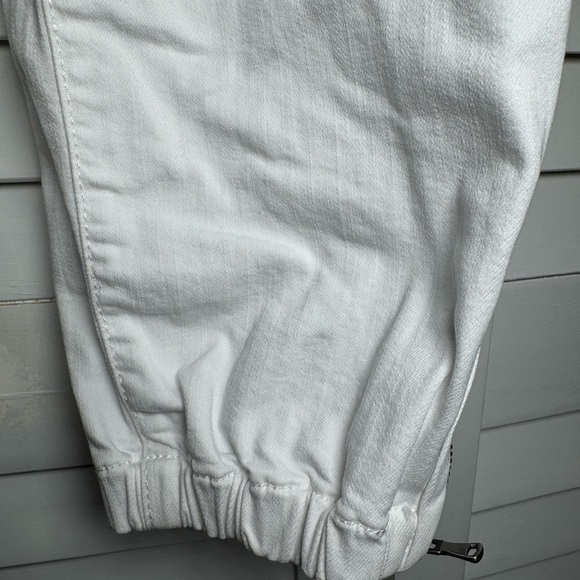 PAIGE Women's Mayslie Jogger Jeans in White Size 30 | 10 - Picture 2 of 8